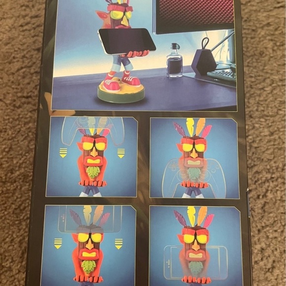 Crash Bandicoot Crash AKU AKU video game controller & phone holder New - Picture 5 of 5